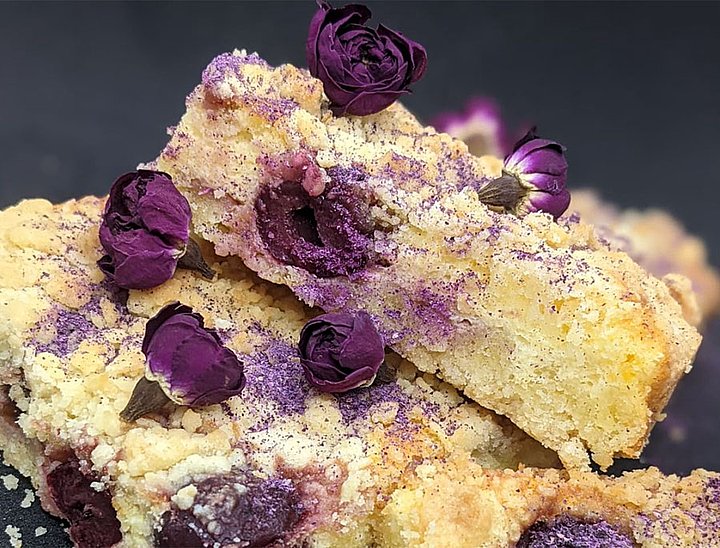 Kuchen mit Rosen
