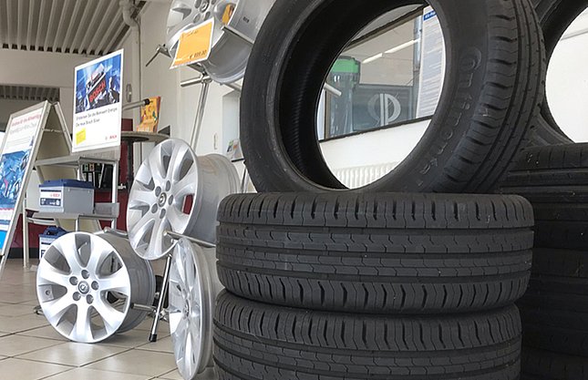 Service bei Autohaus Forster