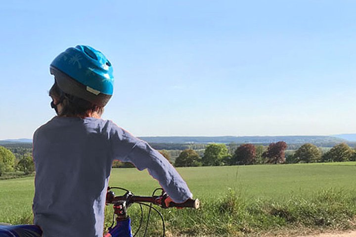 Radtour Altfalter, Richt, Dietstätt, Sindelsberg über den Poststeig mit Ausblick ins Naabtal bei Traunricht. Radtourentipp Poststeig nach Traunricht.